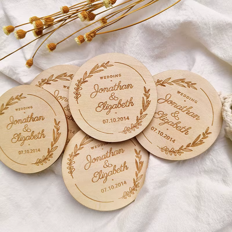 Aimants en bois personnalisés Souvenirs de mariage pour les invités