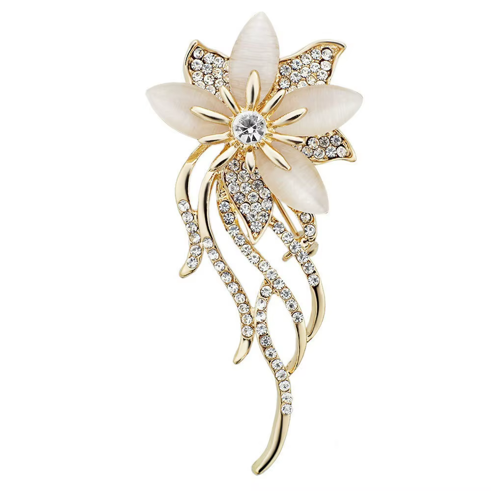 Broche fleur en cristal
