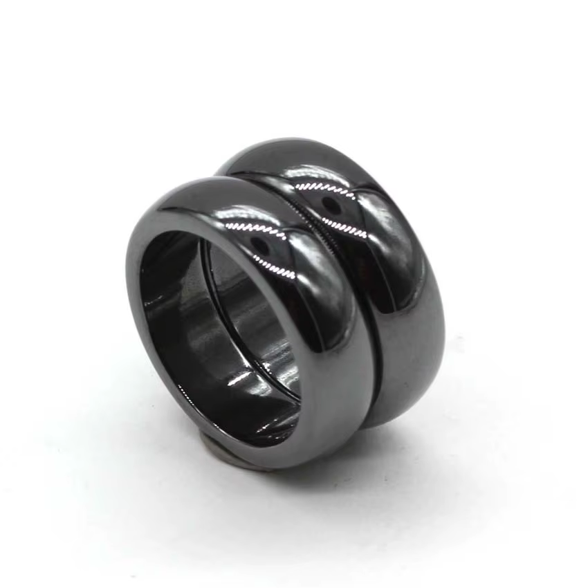 Anneau de guérison en pierre magnétique en hématite noire naturelle