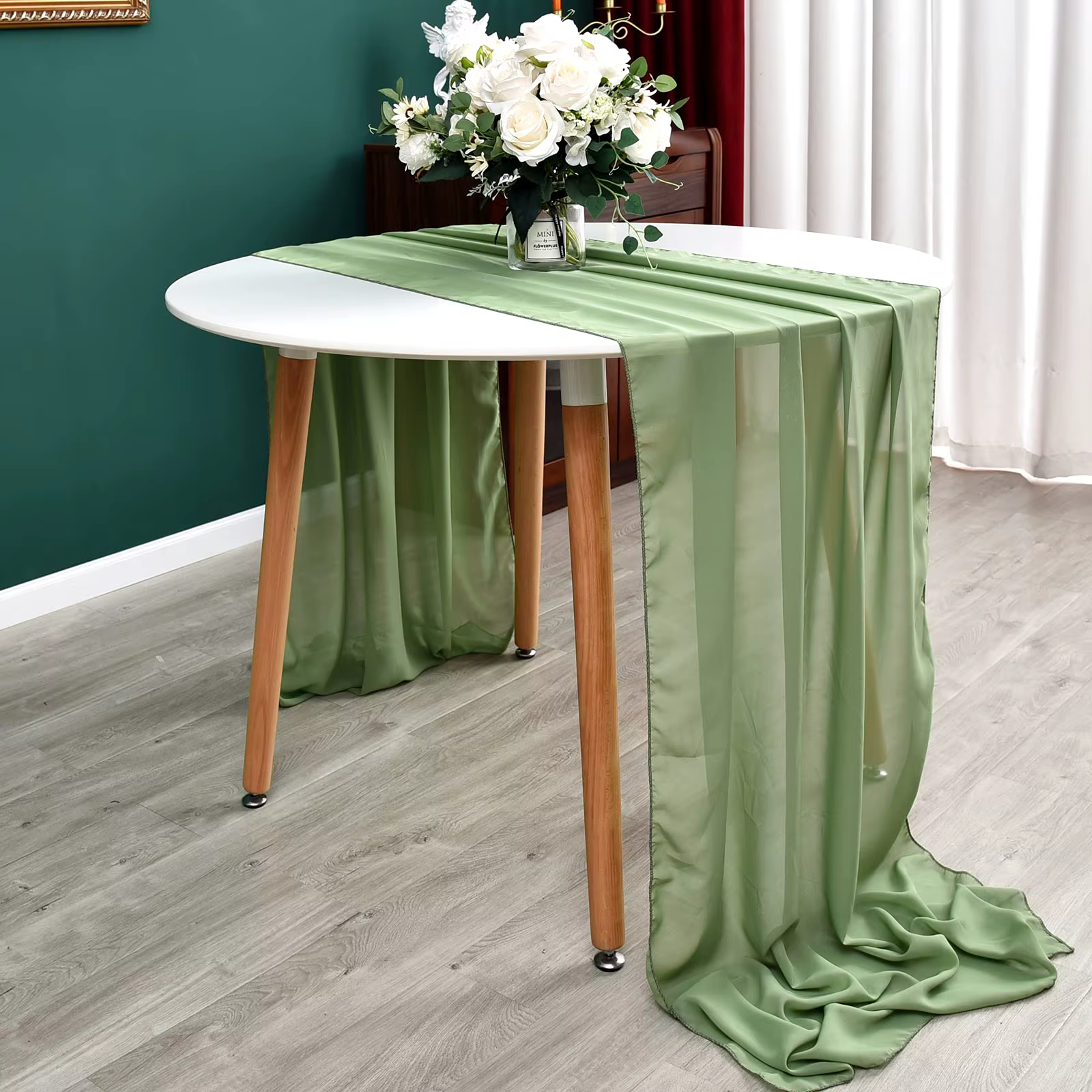 Chemin de Table en mousseline de soie vert sauge