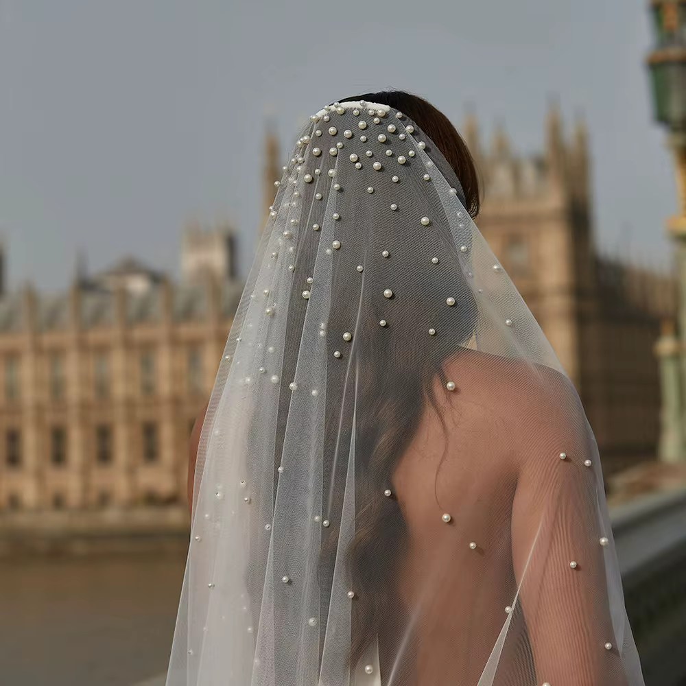 Voile de mariée orné de perles