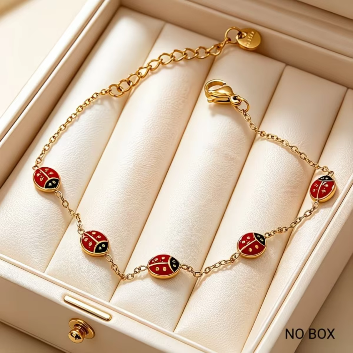 Bracelets Breloques Coccinelle Douce et Adorable en Acier Inoxydable Rouge – Accessoires Cadeau pour Usage Quotidien – Bracelet Insectes Mignons