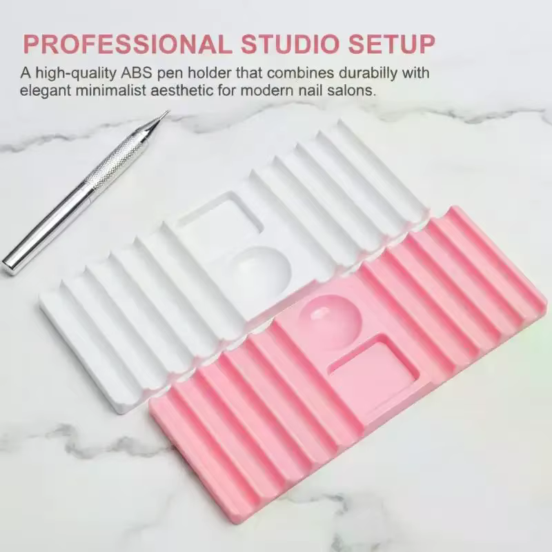 Palette de mélange pour nail art style salon avec support intégré pour stylo et pinceau – Compagnon idéal pour les