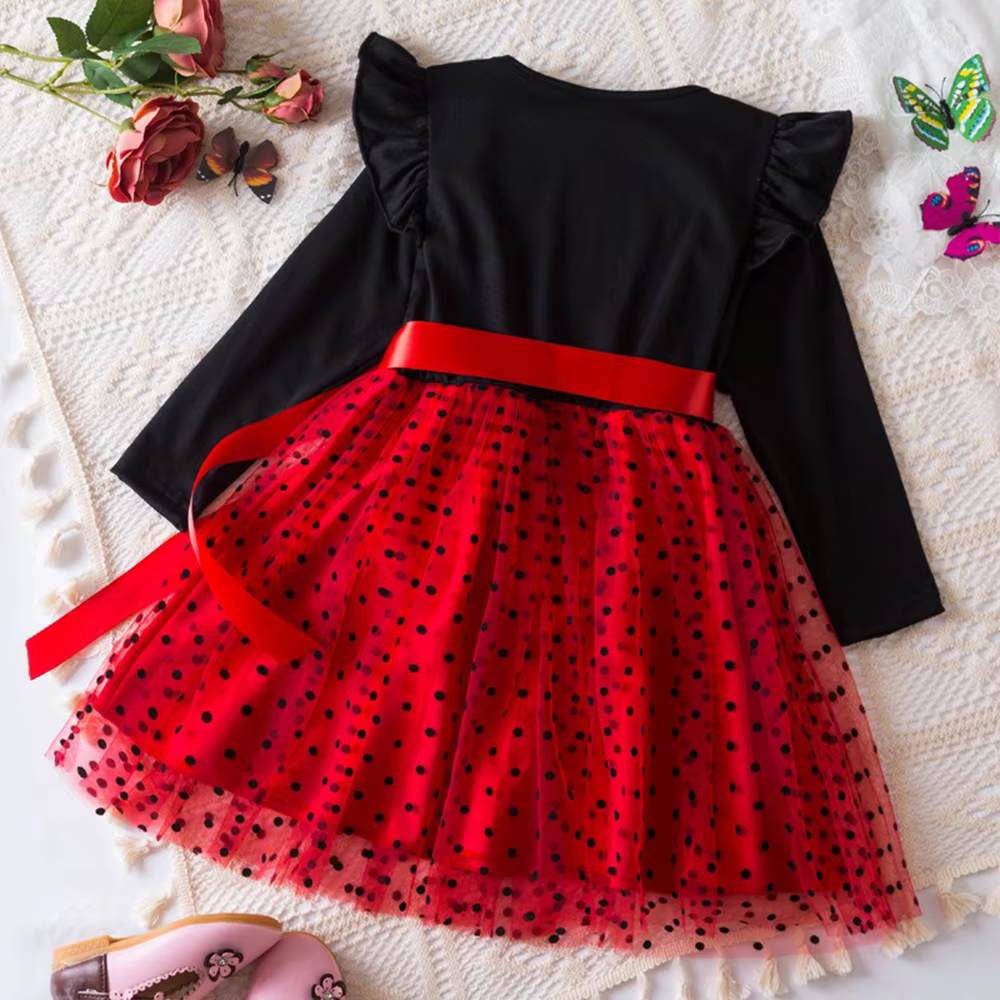Robes rouges à manches longues pour filles