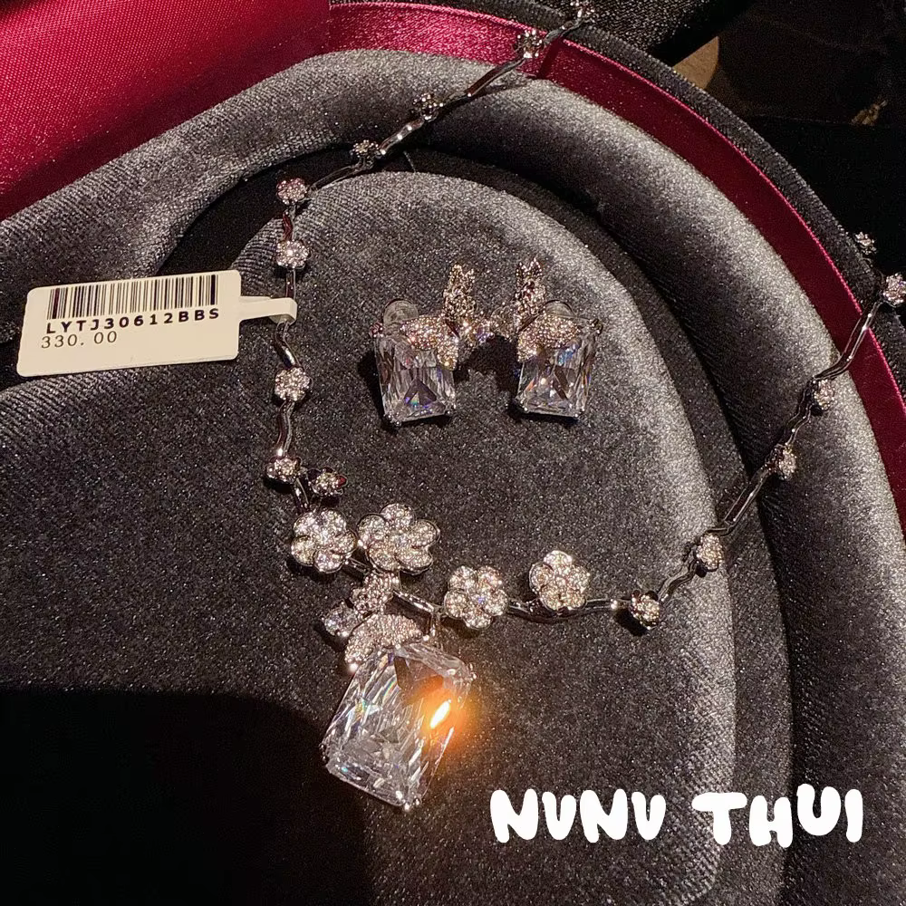 Ensemble de boucles d'oreilles en Zircon pour femmes
