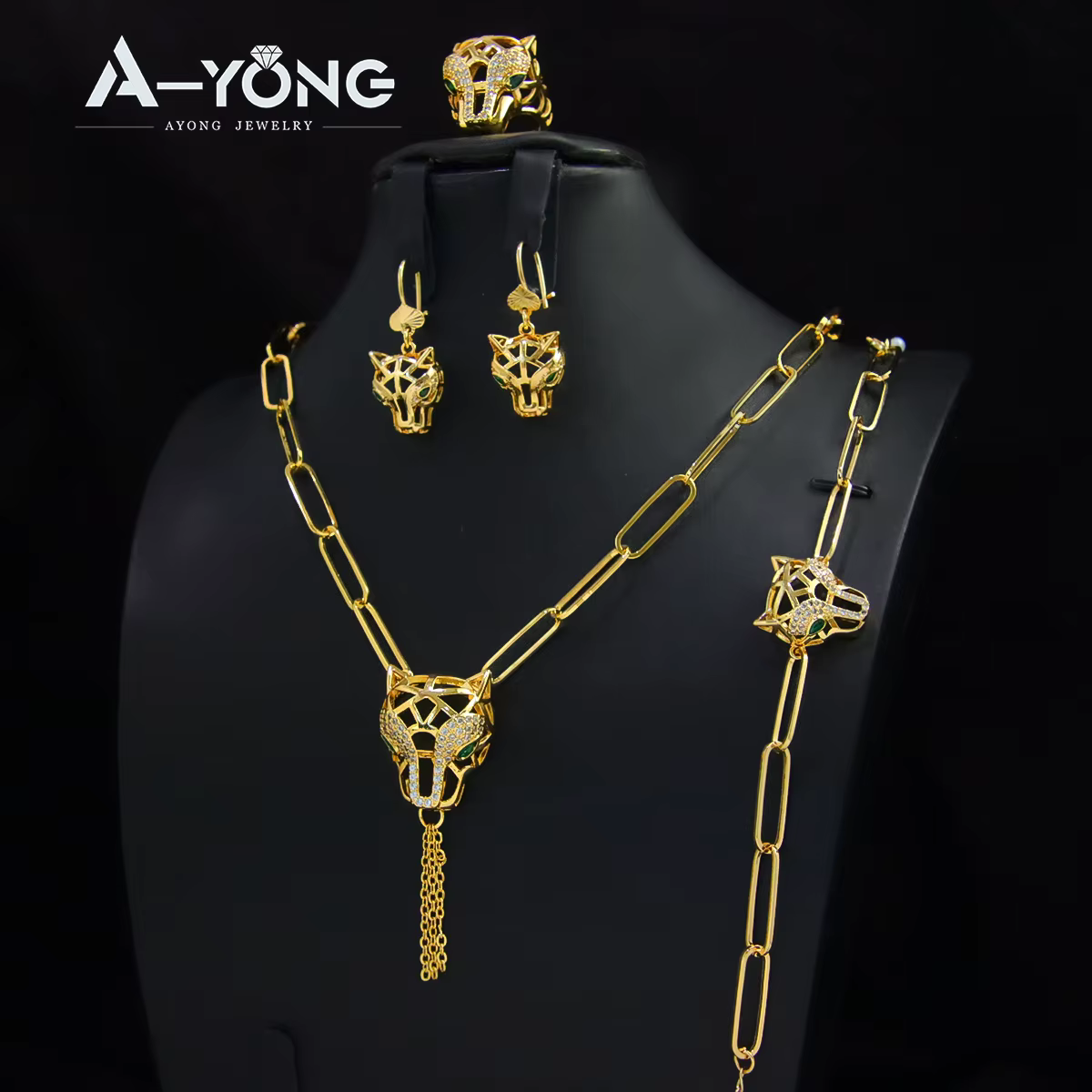 Ensemble de colliers de luxe avec pendentif léopard Hip Hop
