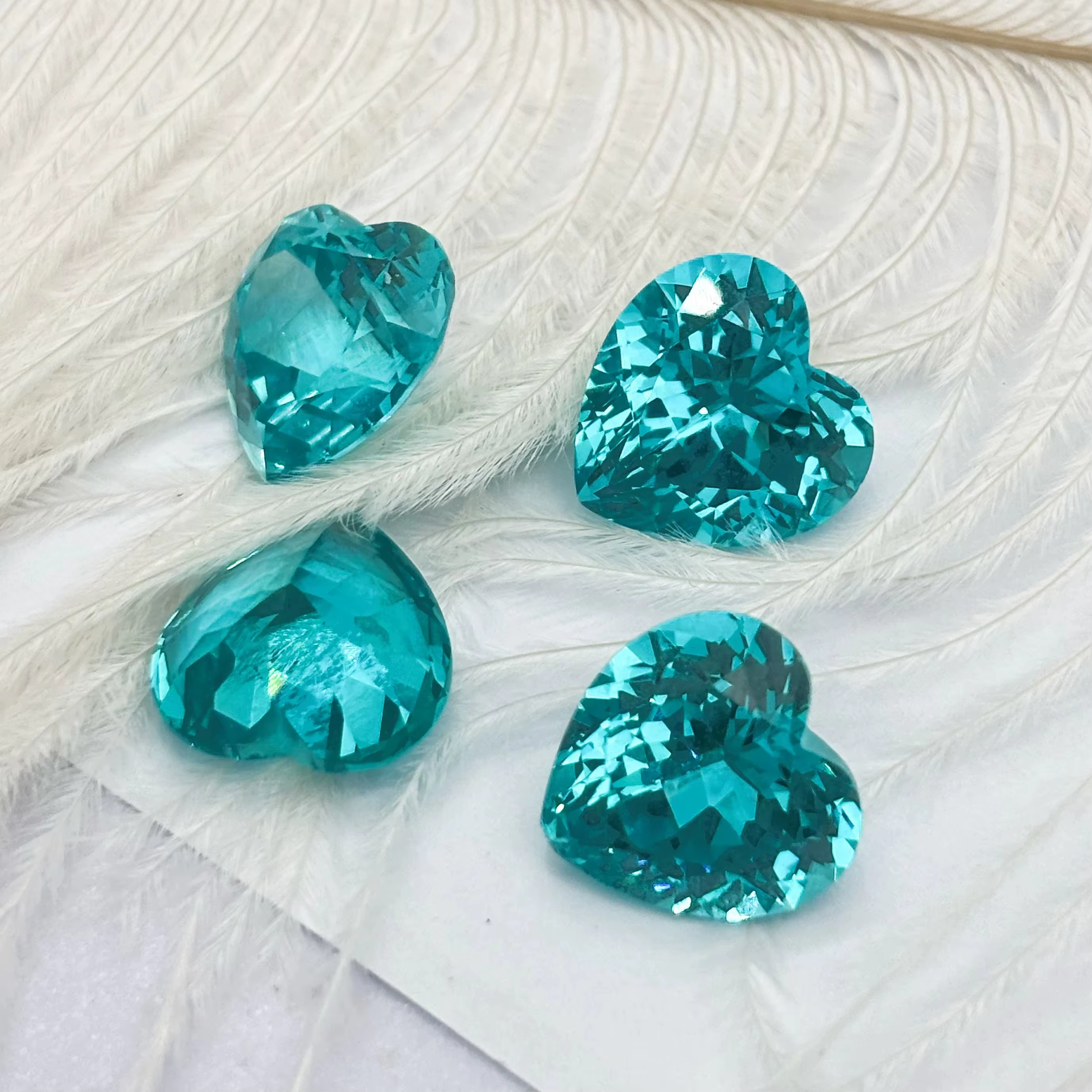 Paraiba mer BlueLab cultivé bleu gemme ronde poire émeraude coeur rayonnant ovale