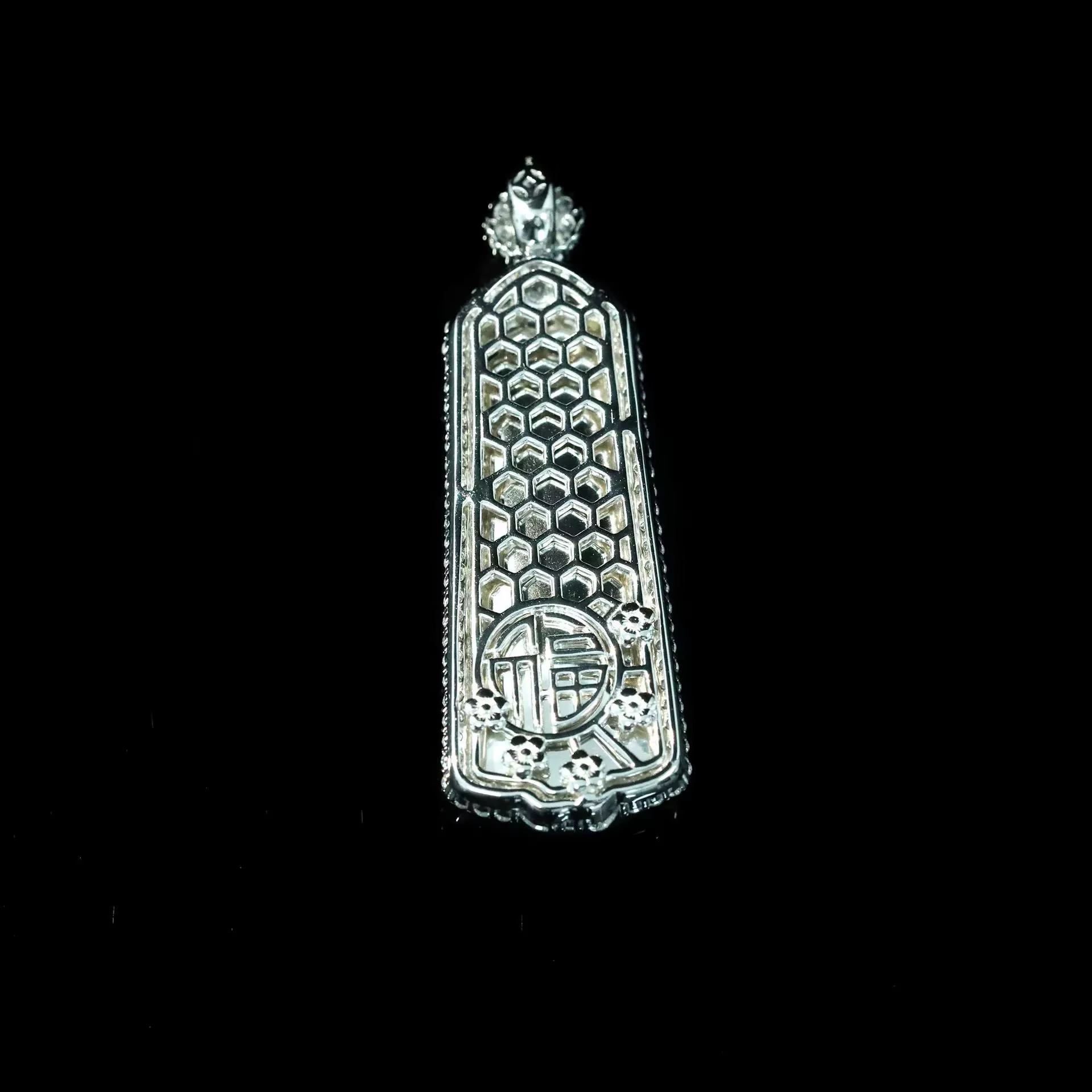 WUIHA Vintage 100% 925 argent Sterling laboratoire saphir Jade haute teneur en carbone diamant pierres précieuses pendentif collier bijoux fins en gros