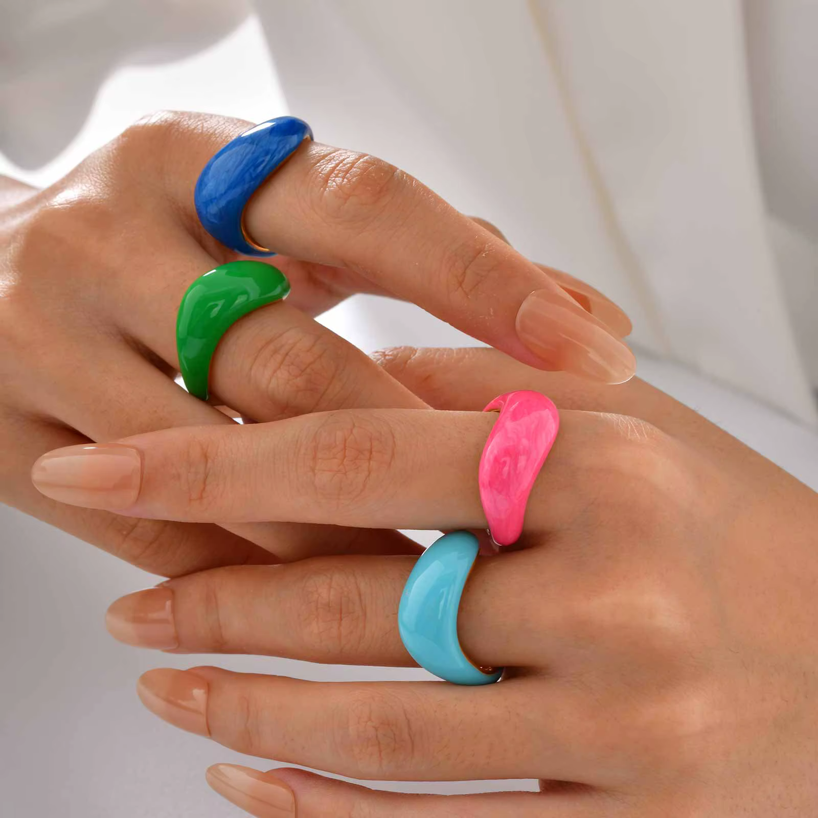 Bague étoilée géométrique irrégulière pour femmes