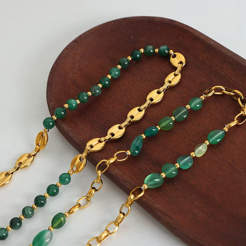 Magnifique collier de perles d'agate verte pour femmes