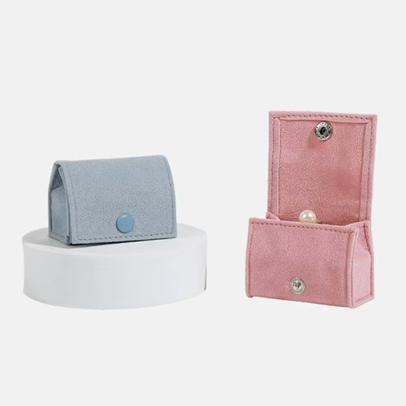 Boîte à bijoux en velours