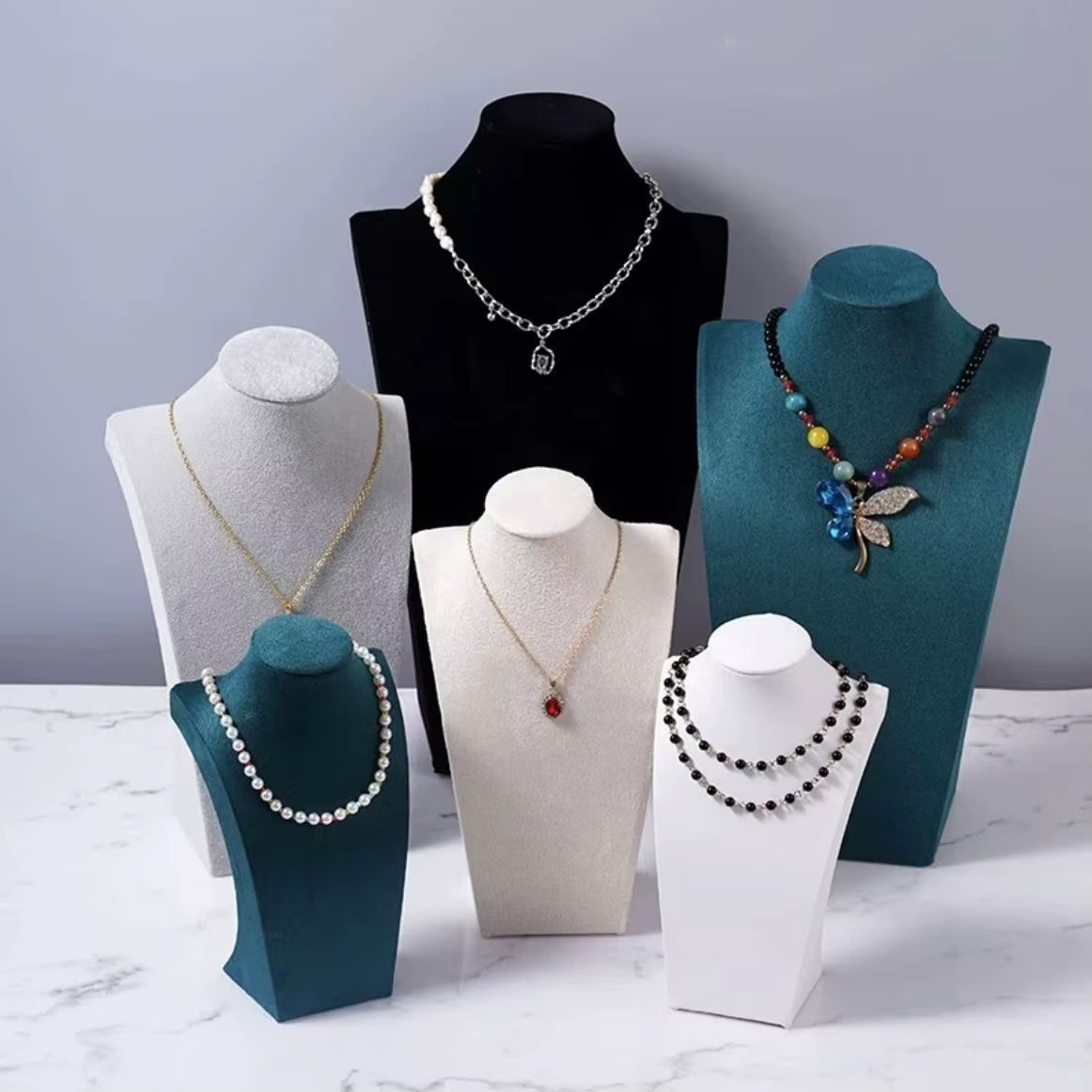 Présentoir de Buste de Bijoux en Velours
