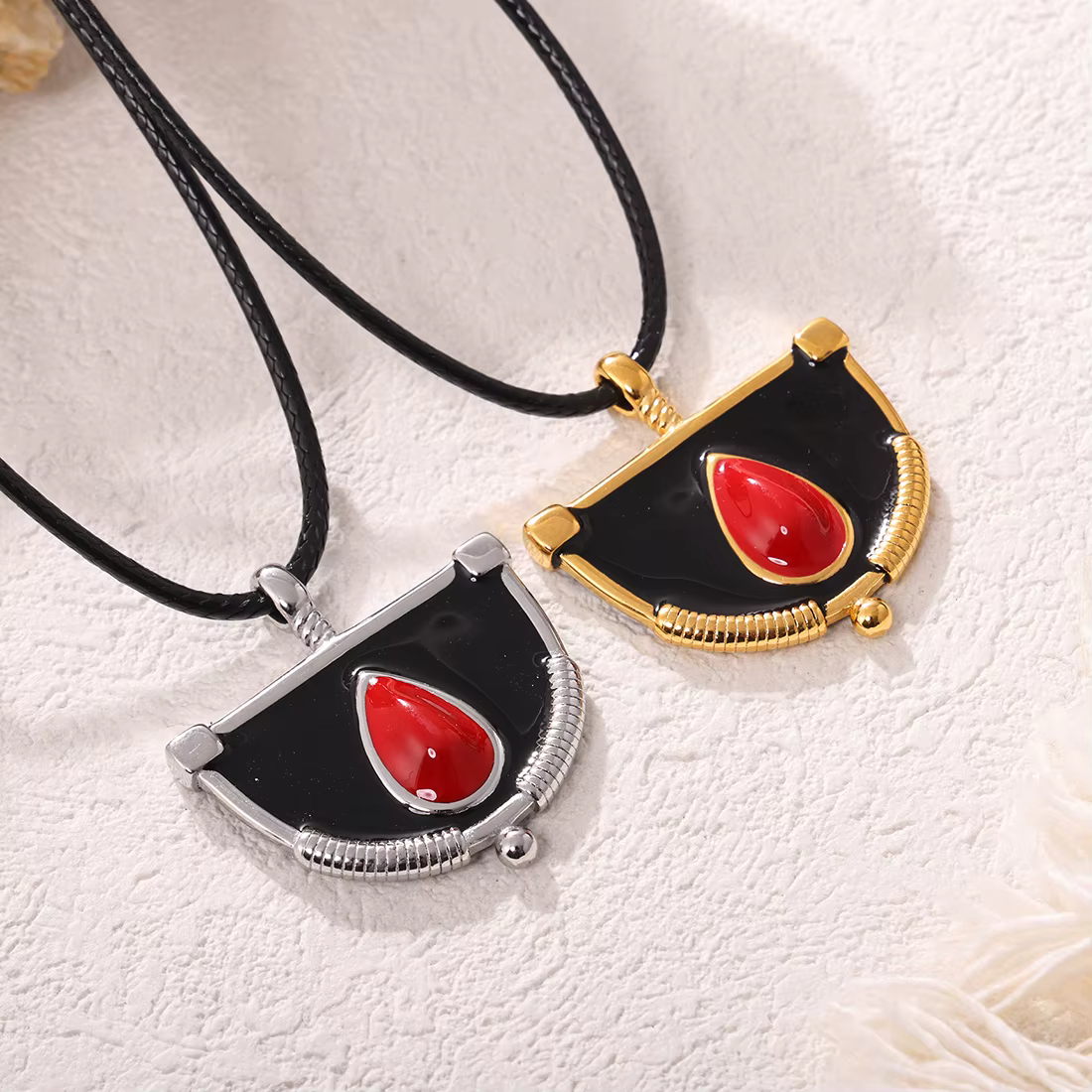 Collier en acier inoxydable pour femmes