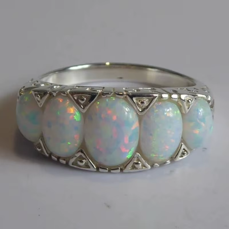 Bague vintage pour femme en imitation opale incrustée