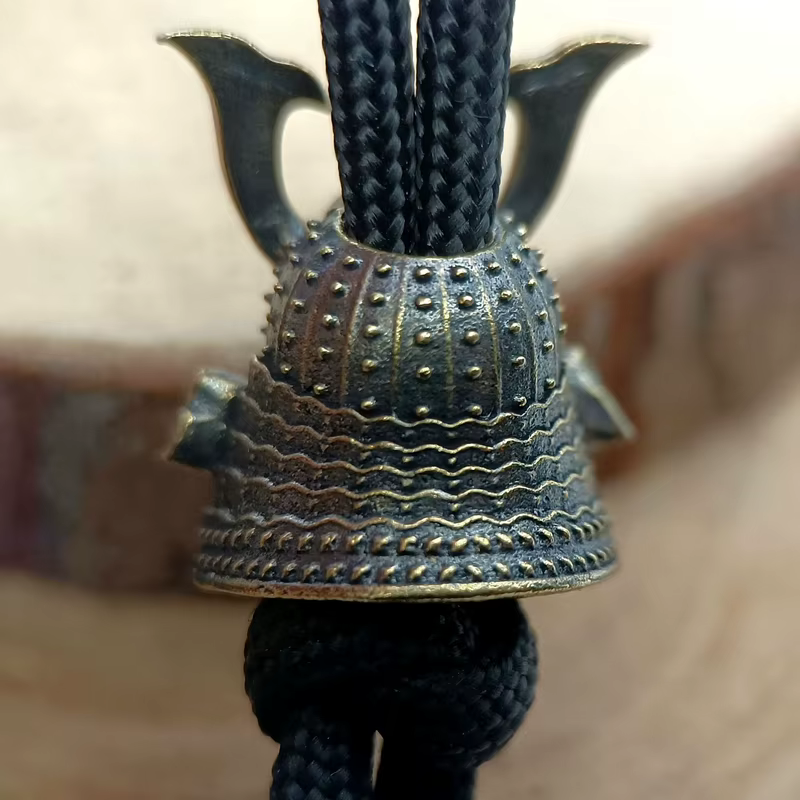 Casque tête de crâne de samouraï japonais