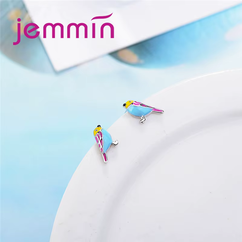 Nouveauté coloré oiseau conception femmes petites boucles d'oreilles à vendre mode 925 en argent Sterling Mini Style bijoux