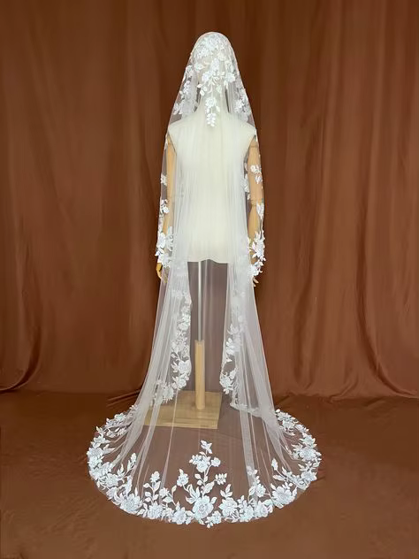 Voiles de mariée en dentelle