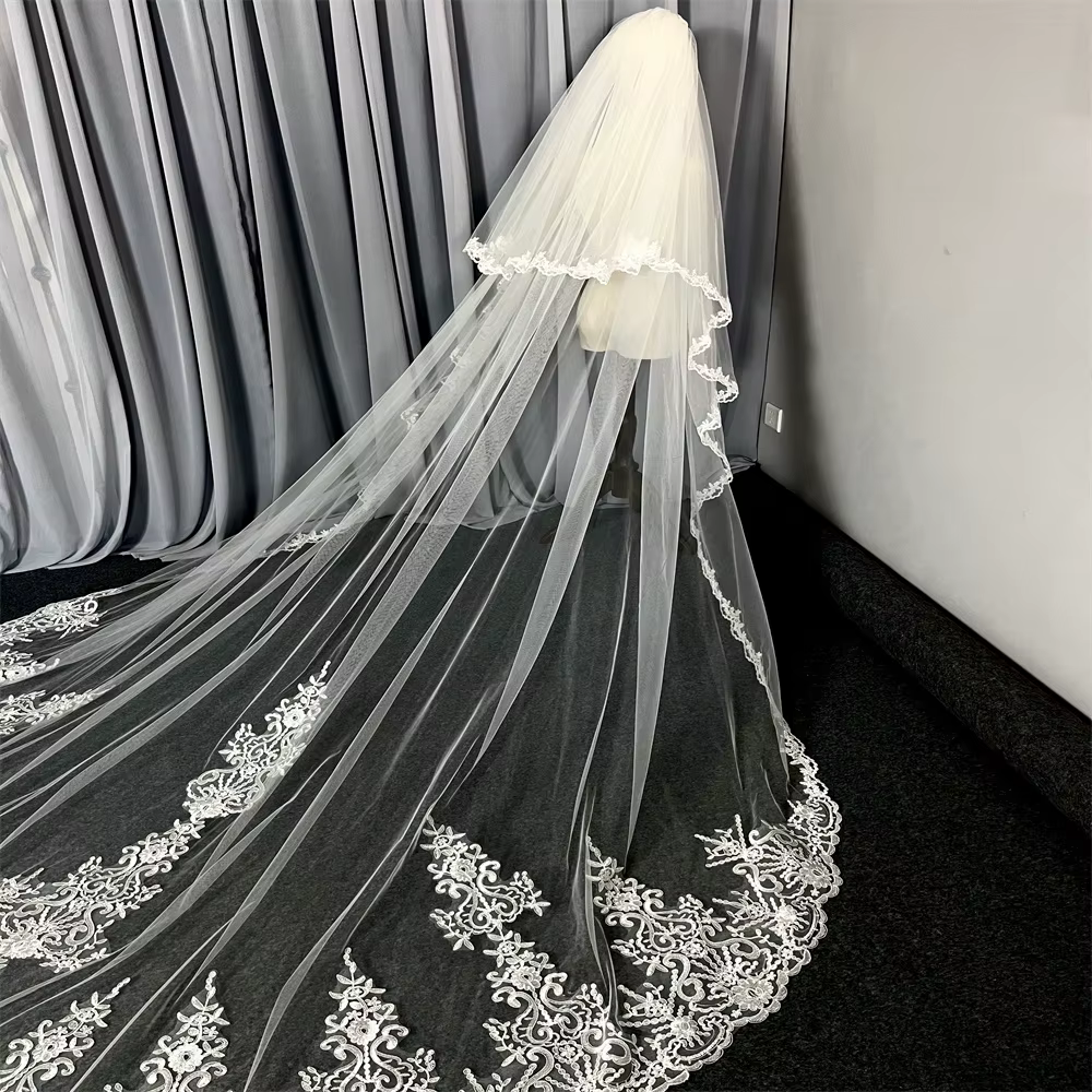 Voile de Mariage à Deux Couches avec Peigne