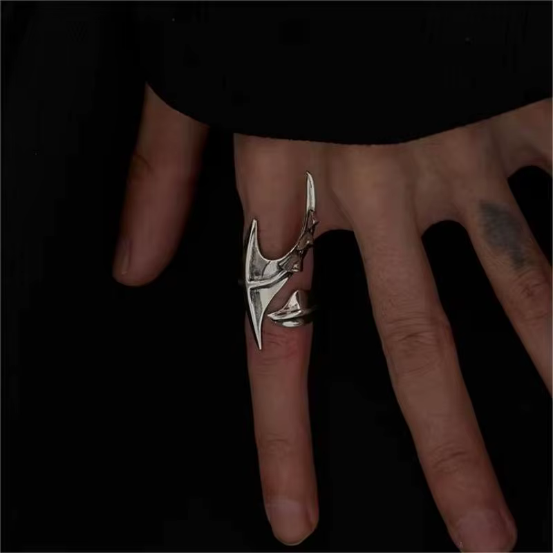 Cyberpunk Alien – bague irrégulière unisexe