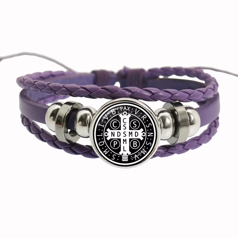 Bracelet en forme de médaillon Saint bénisse