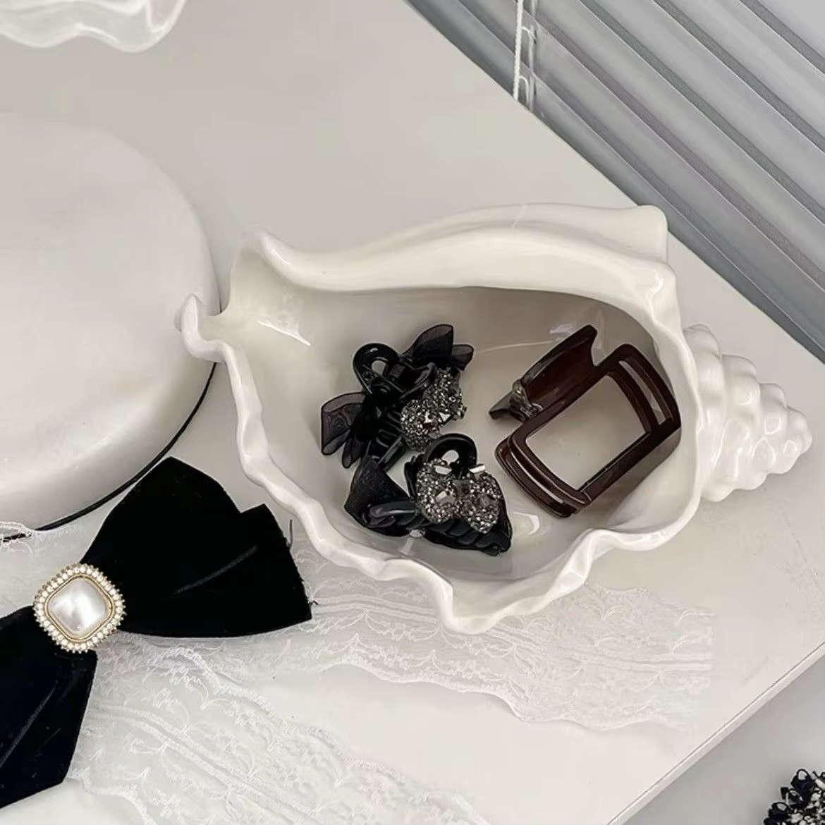 Boîte à bijoux créative en céramique