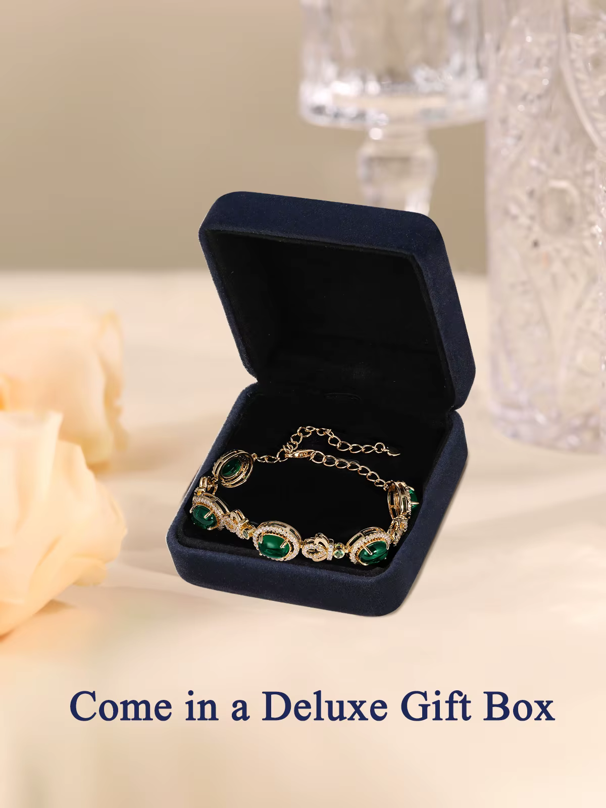 Bracelet TYYL plaqué or 14 carats avec pierres synthétiques vertes et zircon 5A