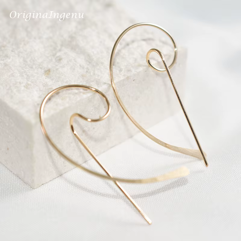 Boucles d'oreilles piercing minimalistes pour femmes