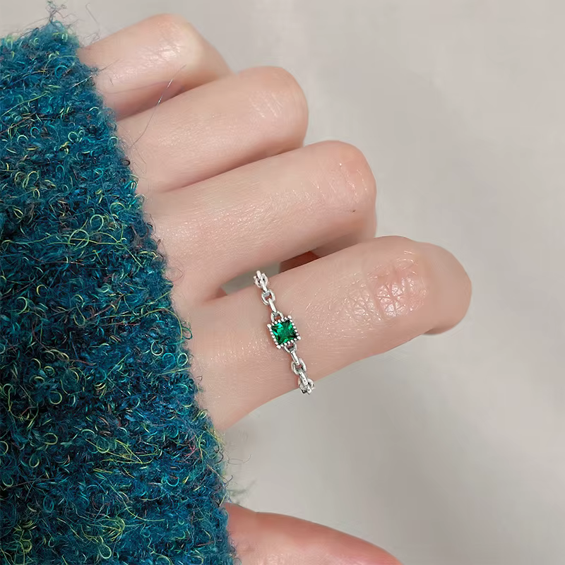 VOQ – bague carrée en Zircon