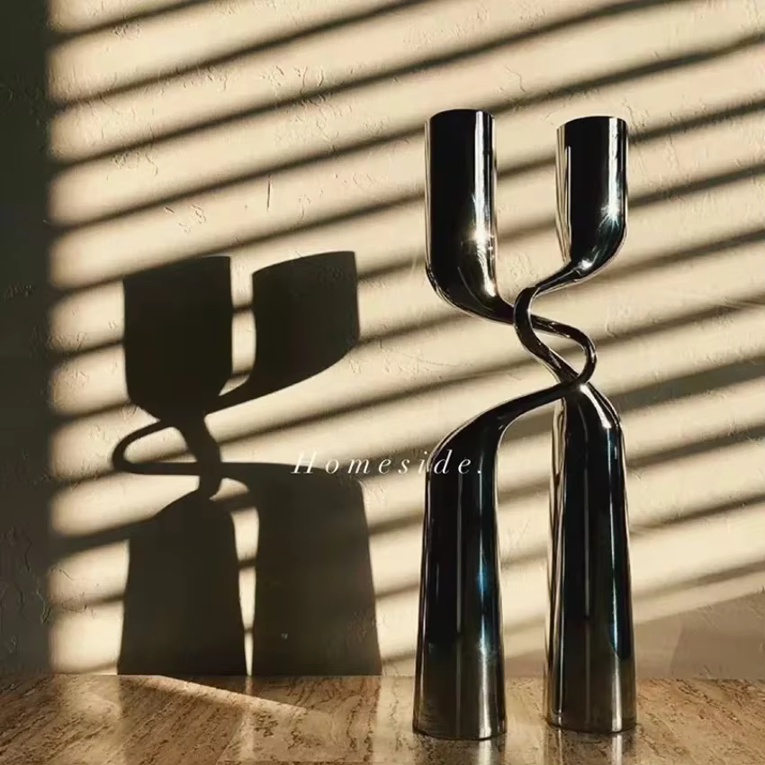 Bougeoir en argent, candélabre en métal de luxe