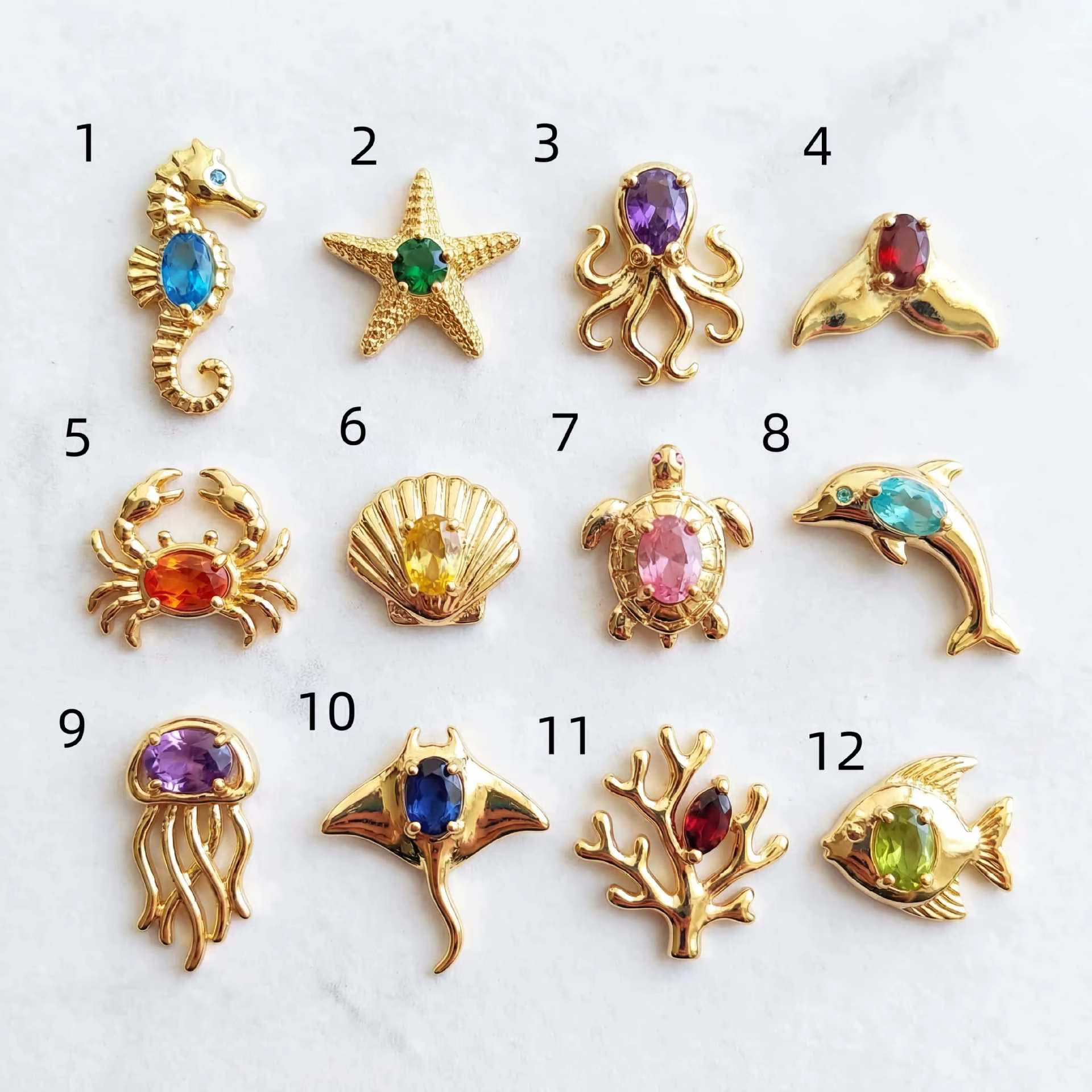 Collier pendentif DIY en forme de cœur creux transparent 18K avec zircon et thème vie marine