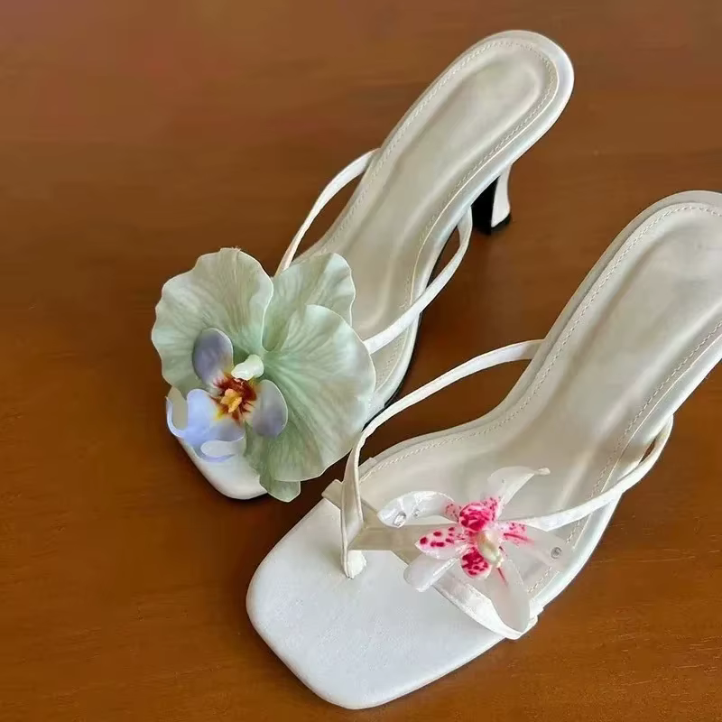Sandales à fleurs pour femmes