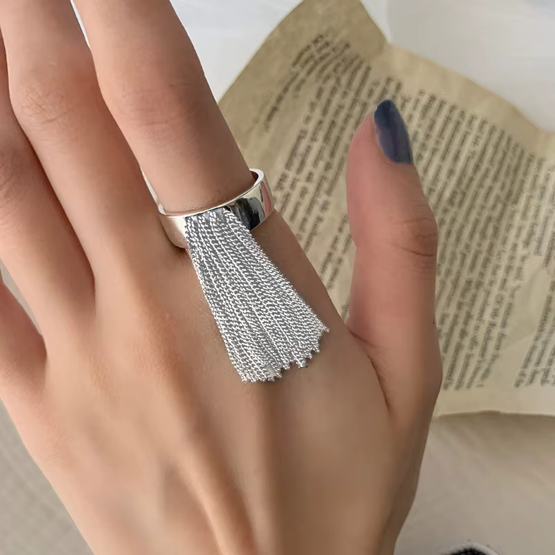 Bague à pampilles en argent unique pour femmes