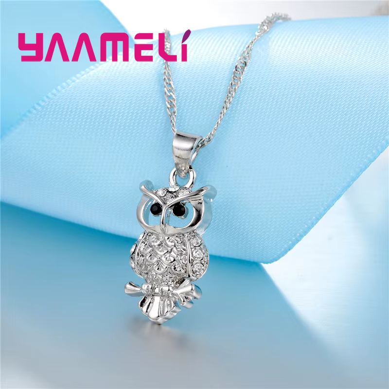 Ensemble de boucles d'oreilles et collier avec pendentif hibou en cristal AAA pour femmes