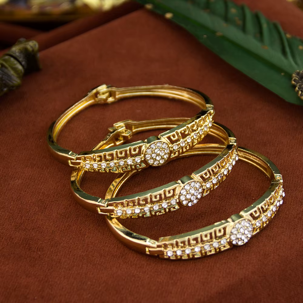 SUNSPICEMS plein strass indien Bracelet rétro couleur or grand rouge vert blanc cristal turc Design manchette