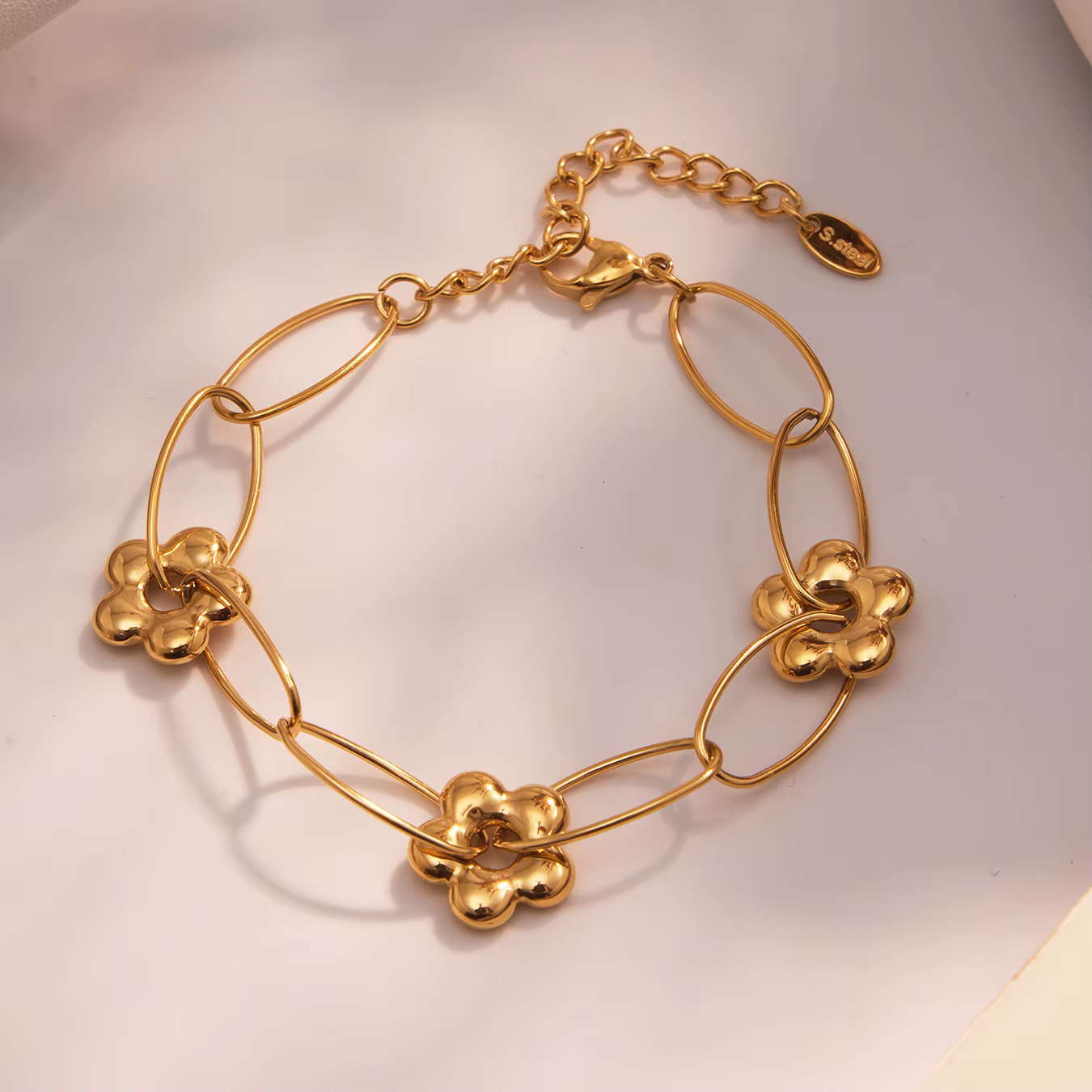 Collier pendentif fleur en acier inoxydable doré et argent
