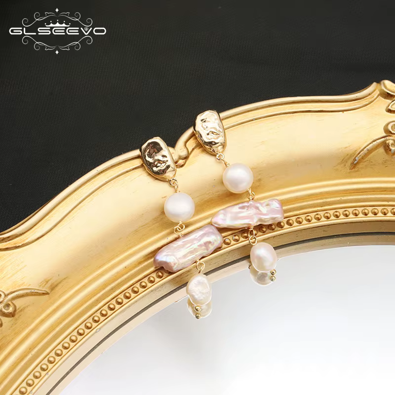 Boucles d'oreilles pendantes en perles baroques violettes pour femme