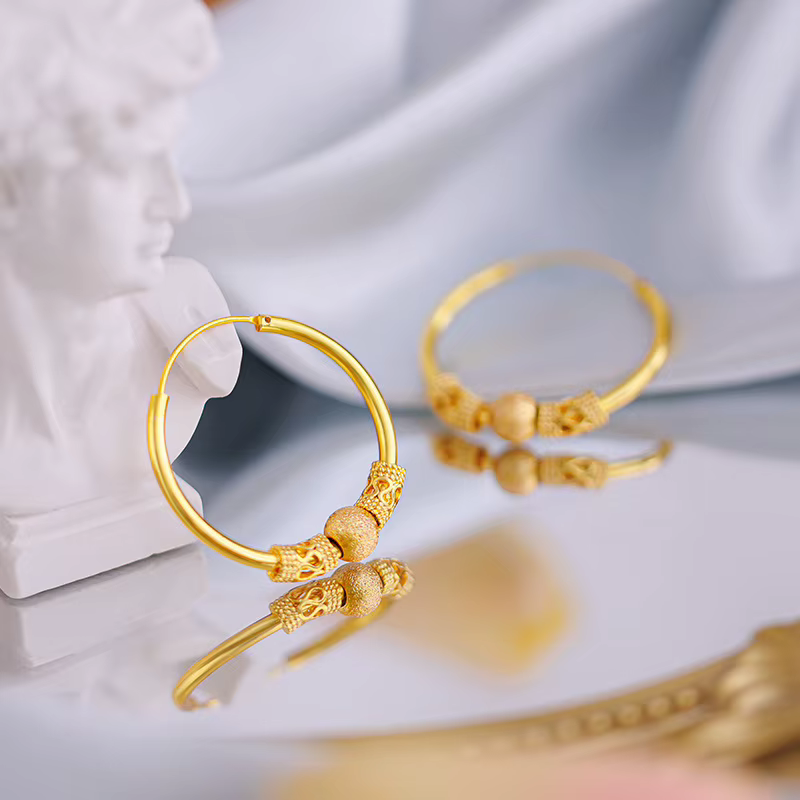 Boucles d'oreilles en or jaune 18 carats pour femmes