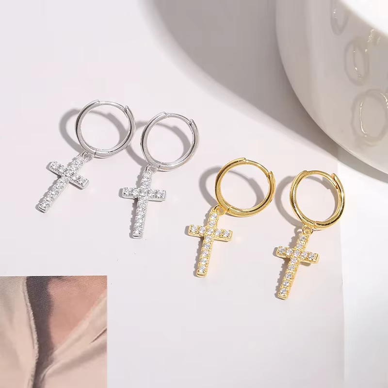 Boucles d'oreilles croix en argent regardé 925 pour femmes