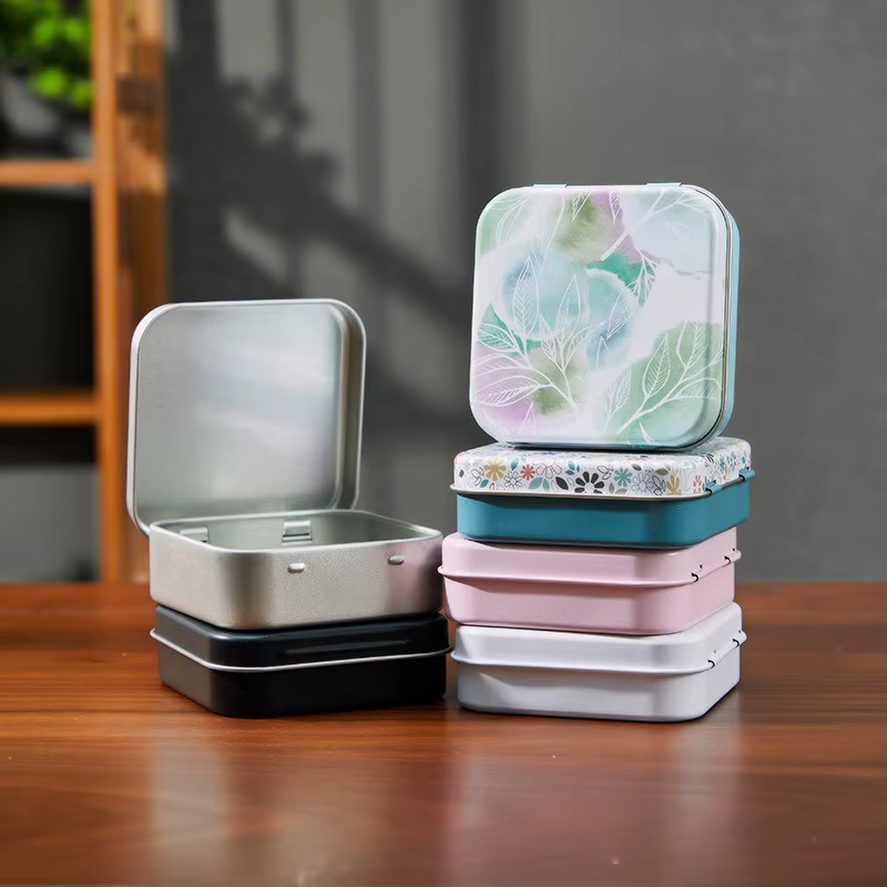 Boîte portable en fer blanc décorative et pratique de 7