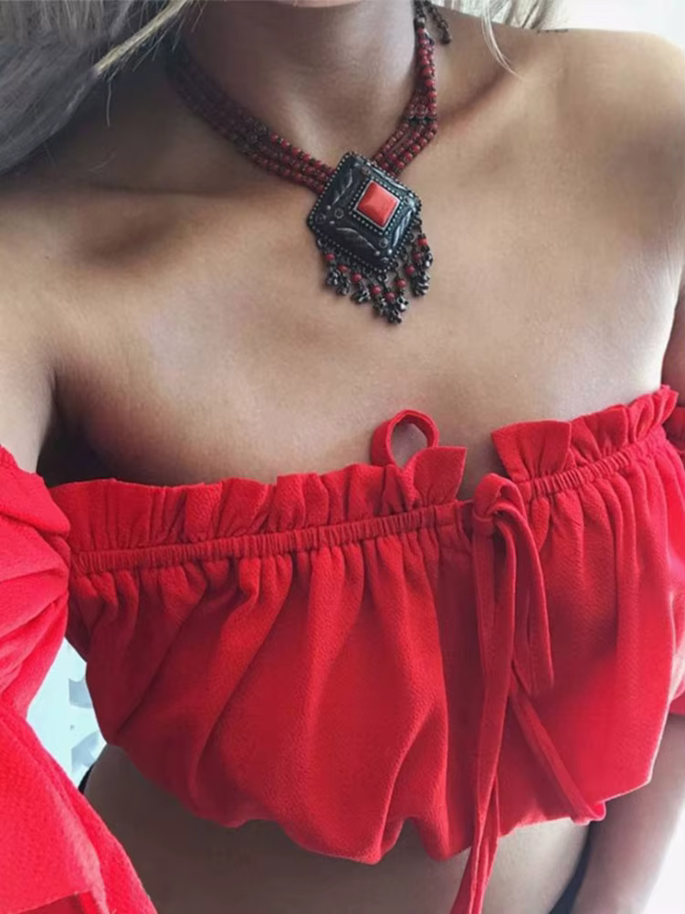Crop tops femmes 2025 été lanterne manches sexy bretelles plage hauts rouge noir blanc froncé haut court croptop