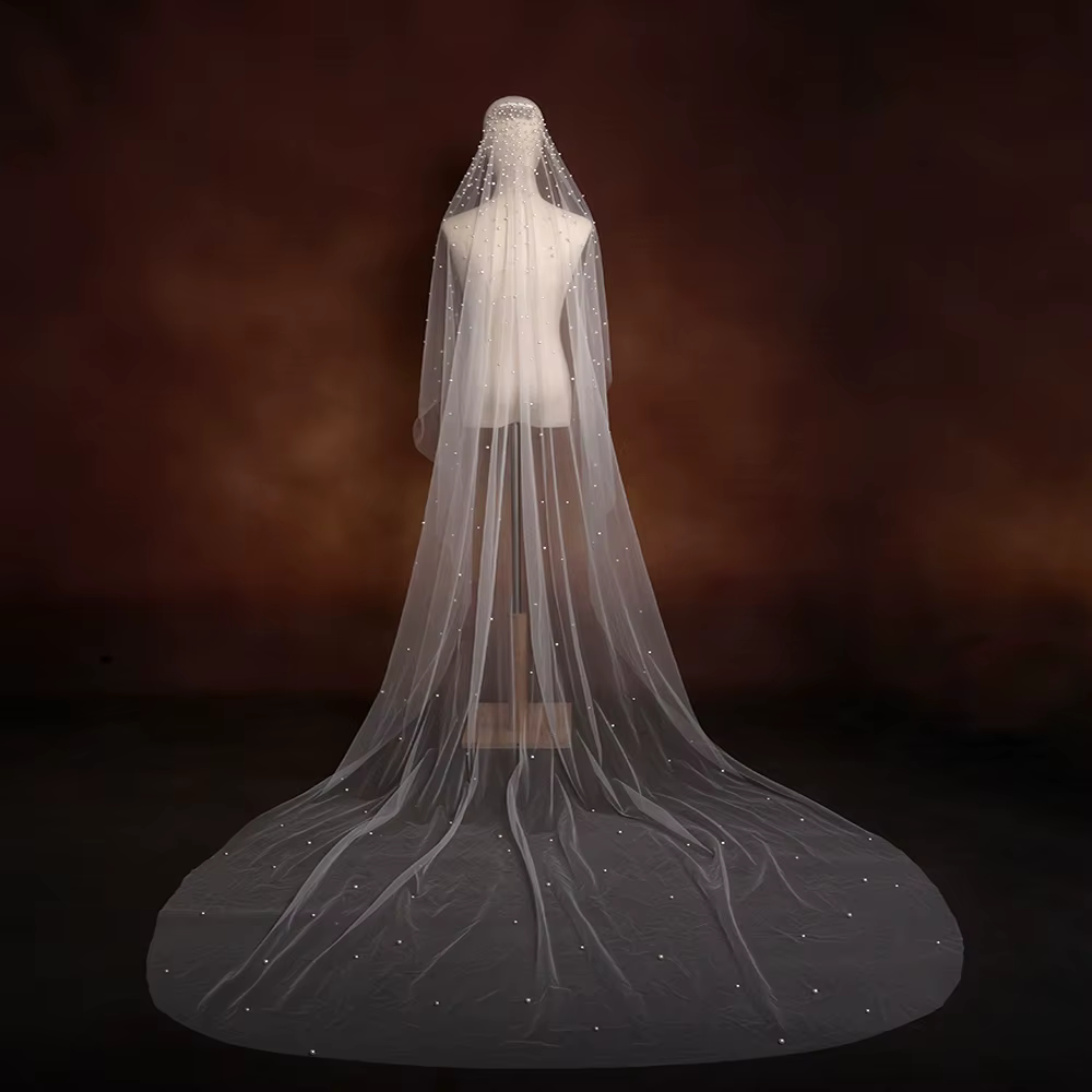 Voile de mariée orné de perles