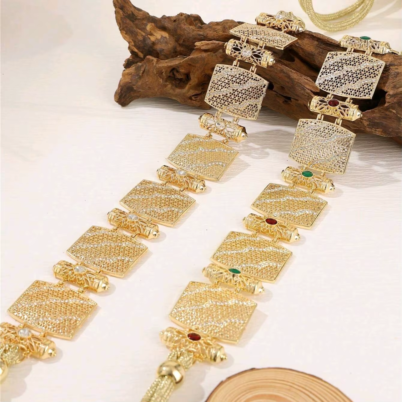 Ceinture carrée pour patients avec pompon