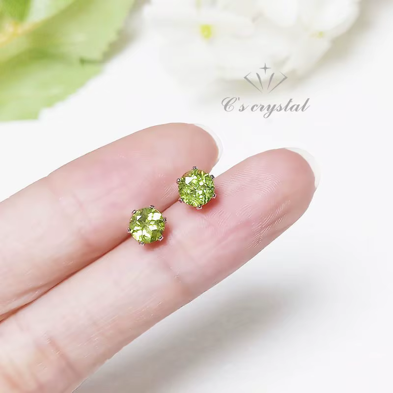Boucles d'Oreilles Simples et Fraîches en Gemme Verte pour Femme