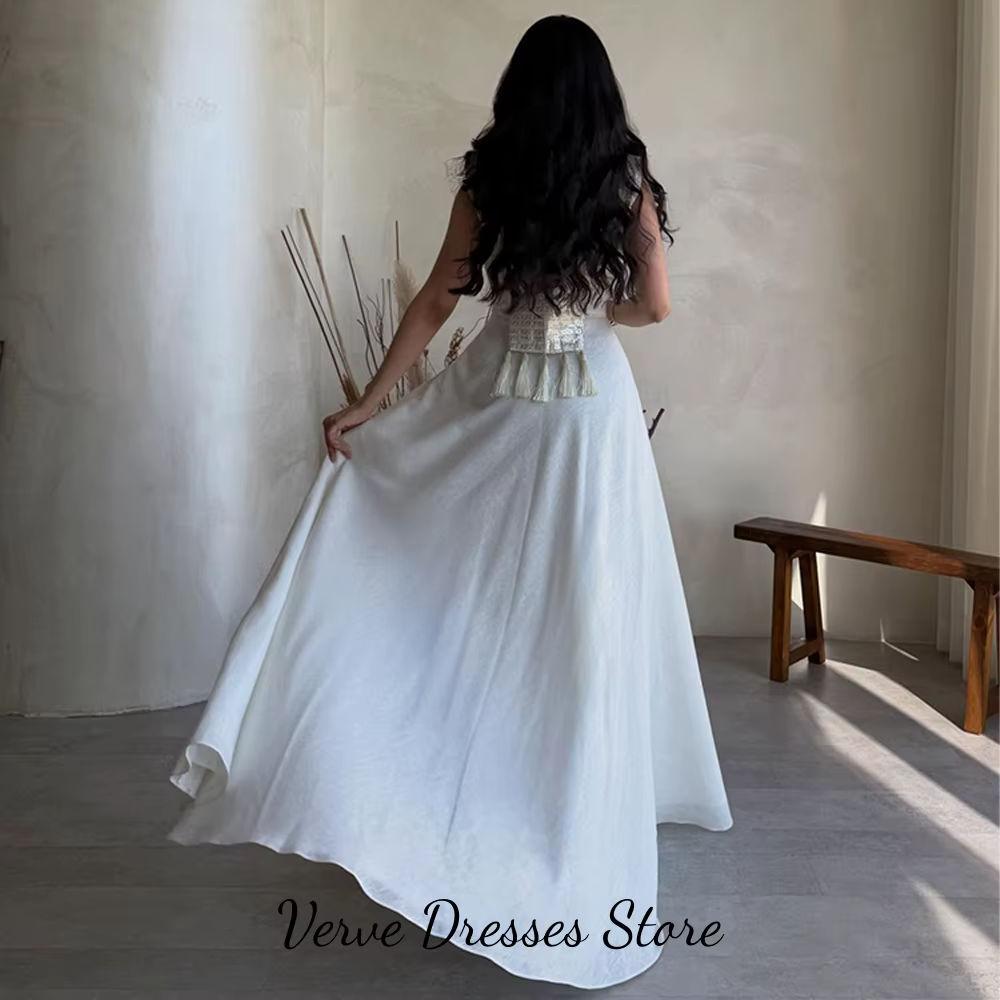 Robe de soirée sans manches élégante avec châle