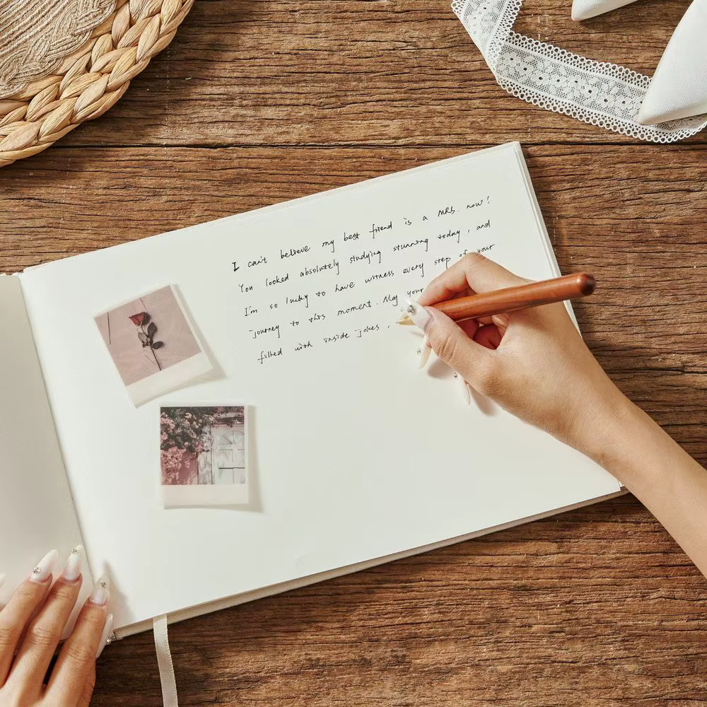 Livre d'or de mariage personnalisé avec stylo