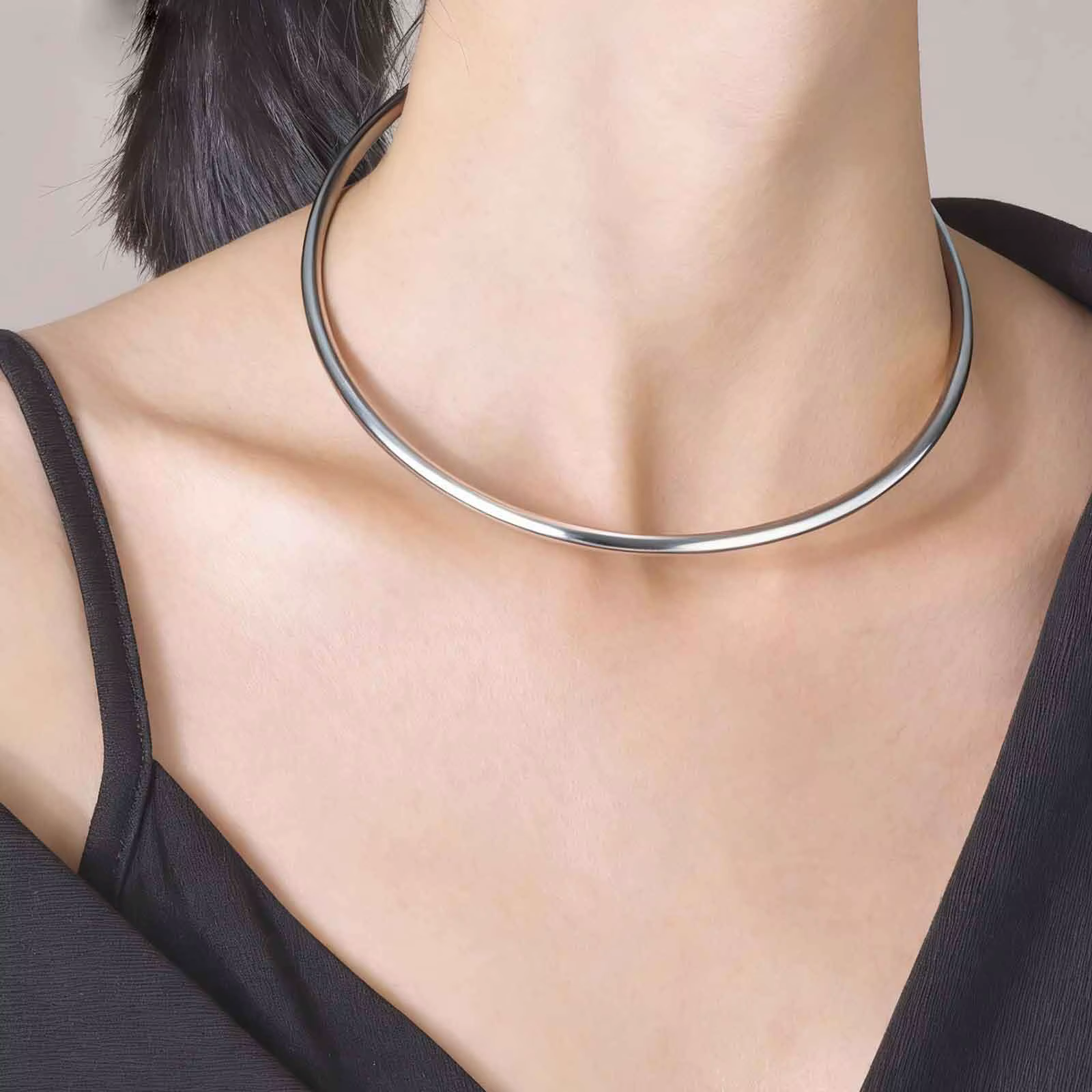 Collier ras du cou délicat de 4MM de large pour femmes