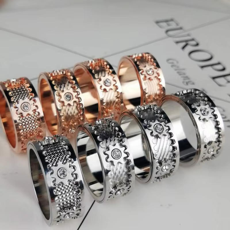 Bague d'engrenage en acier inoxydable incrusté de Zircon