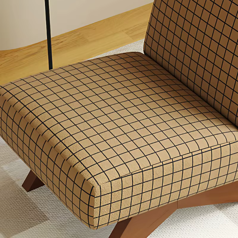 Chaise de créateur pour salon de manucure