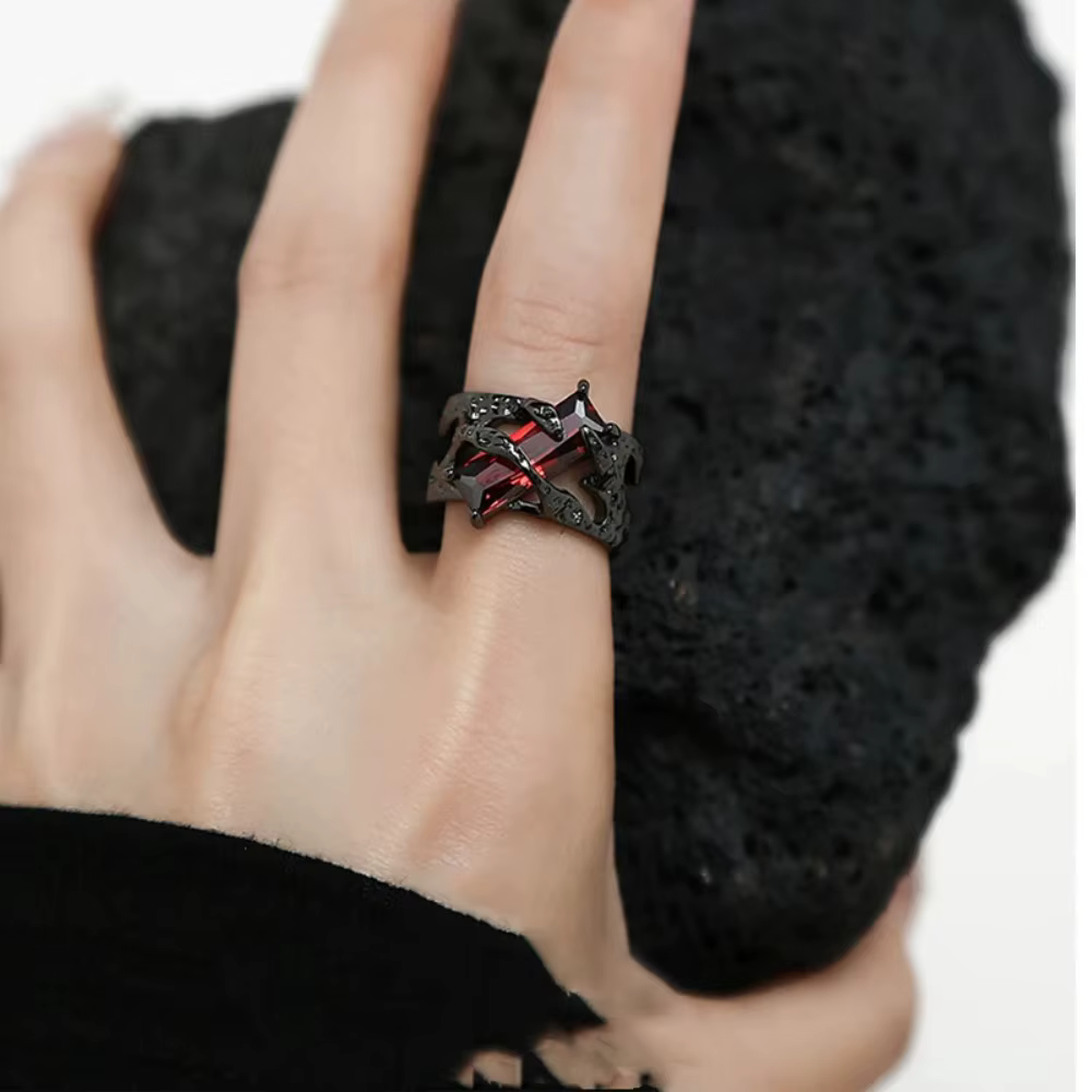 Nouveau Punk noir anneaux épines vigne ficelle rouge strass creux Unsex Couple bague femmes hommes bijoux cadeau