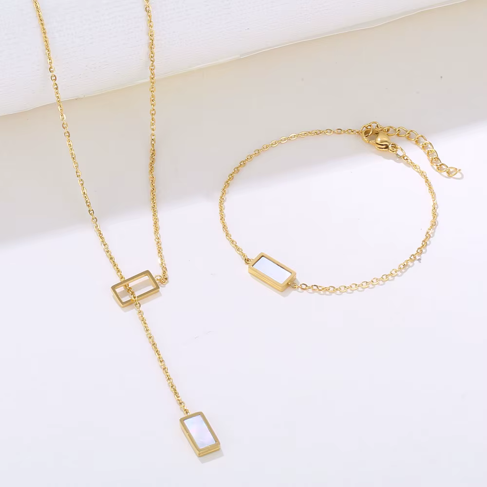 Colliers en acier inoxydable pour femmes